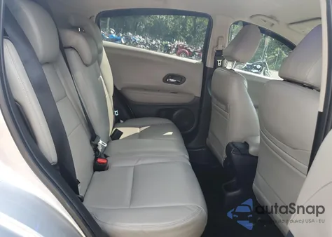 2016 Honda Hr-V Lx z USA, uszkodzony, nr VIN 3CZRU6H3XGM732747